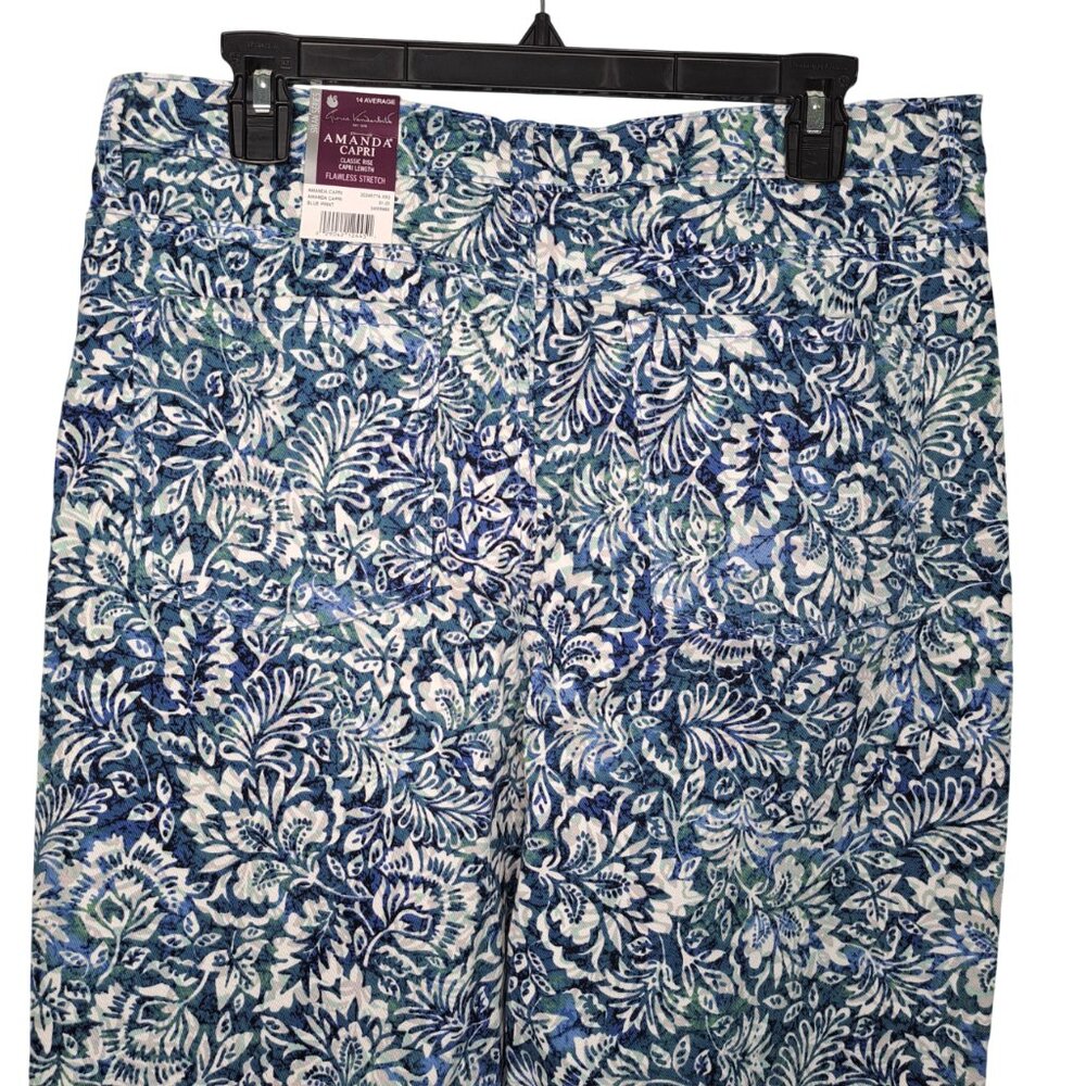 NEW Gloria Vanderbilt Blue and White Print Amanda Capri Size 14 - Picture 5 of 9